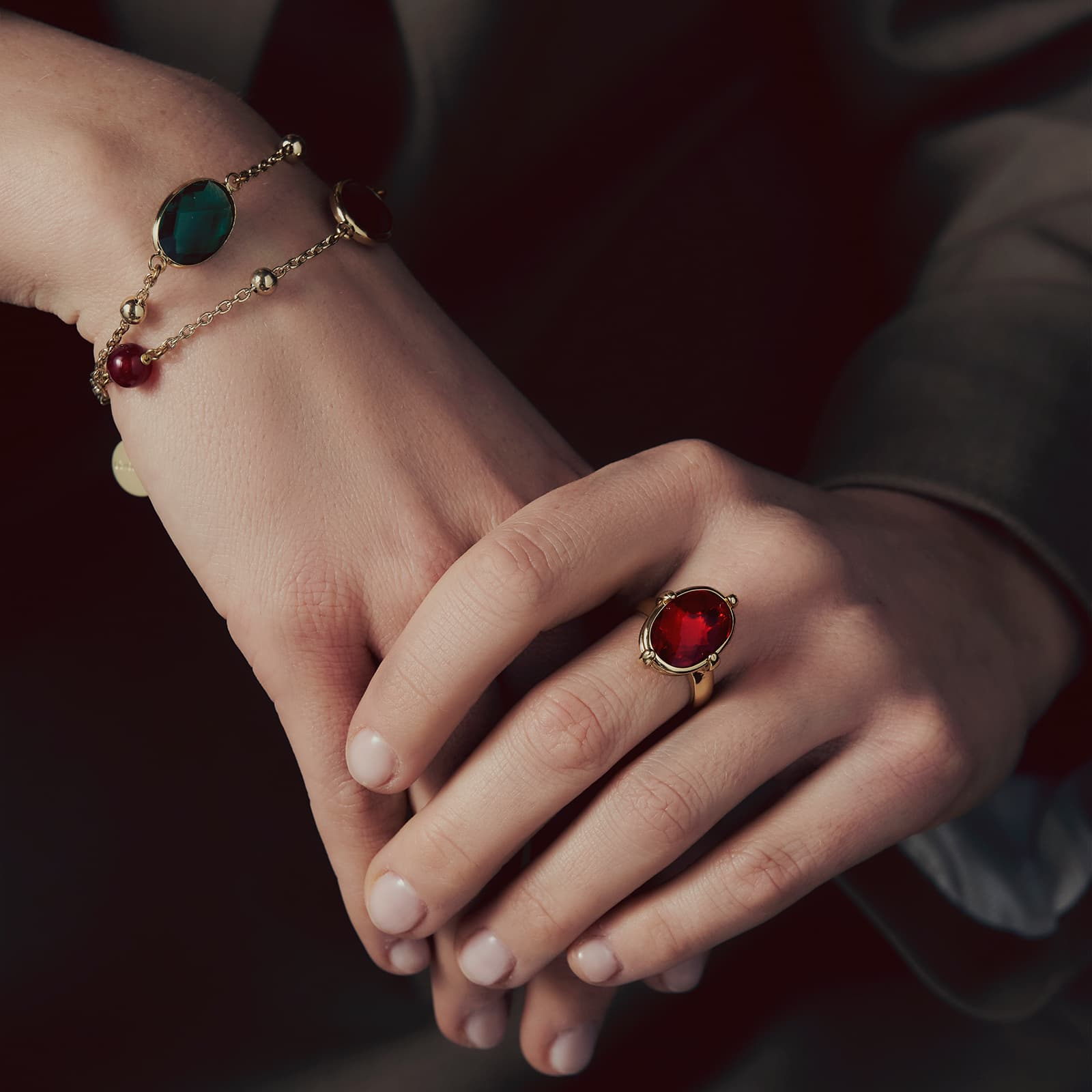 Anello con pietra rossa Jaipur – UNOAERRE 2272